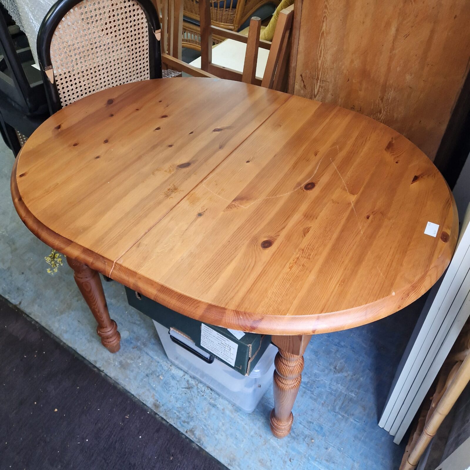 Pine dining table