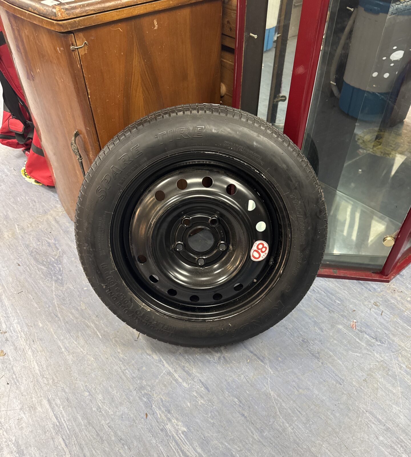 Space saver wheel - possibly from Honda CRV