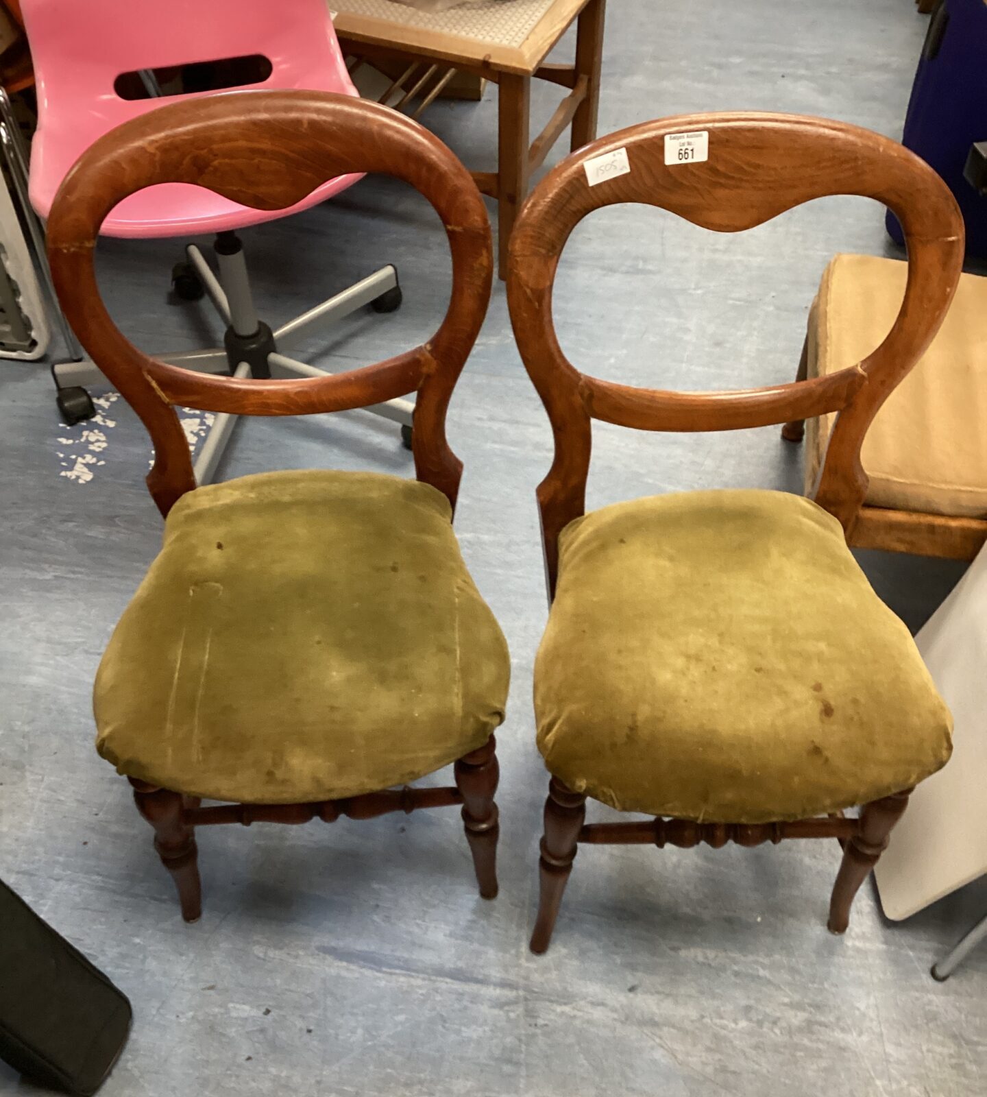 Two Victorian balloon back dining chairs