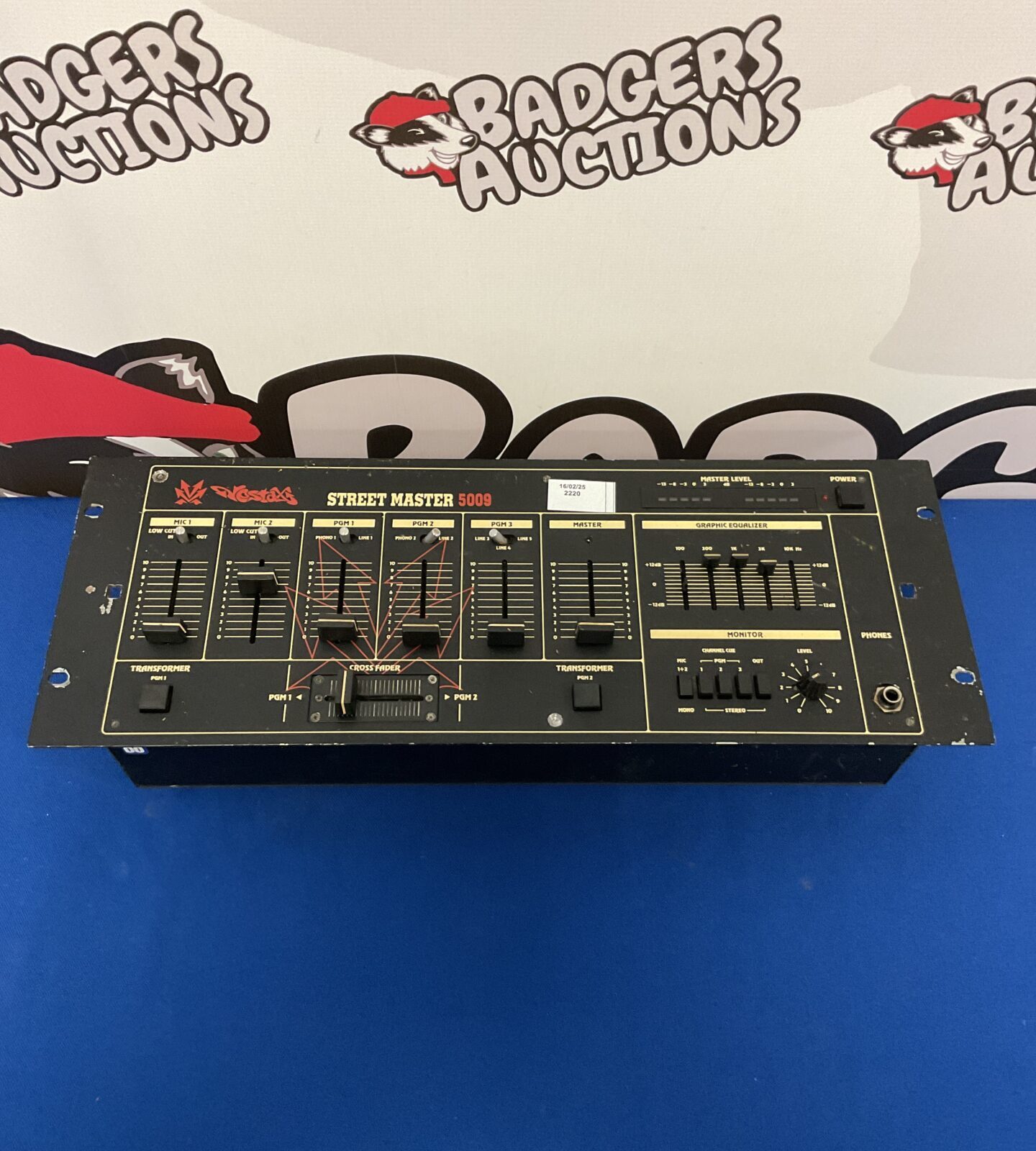 Vestax street master 5009 dj mixer