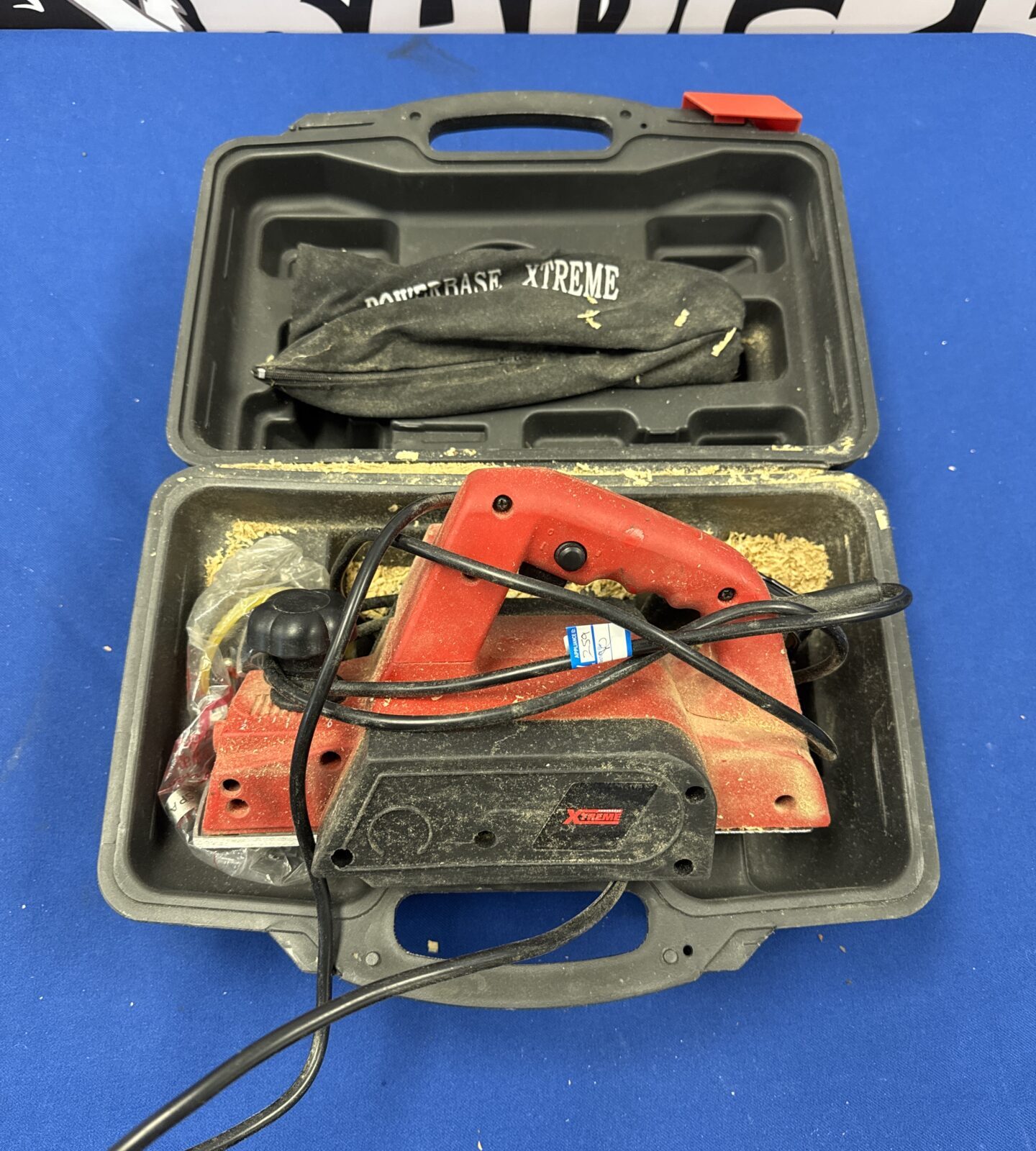 Challenge xtreme electric planer - working