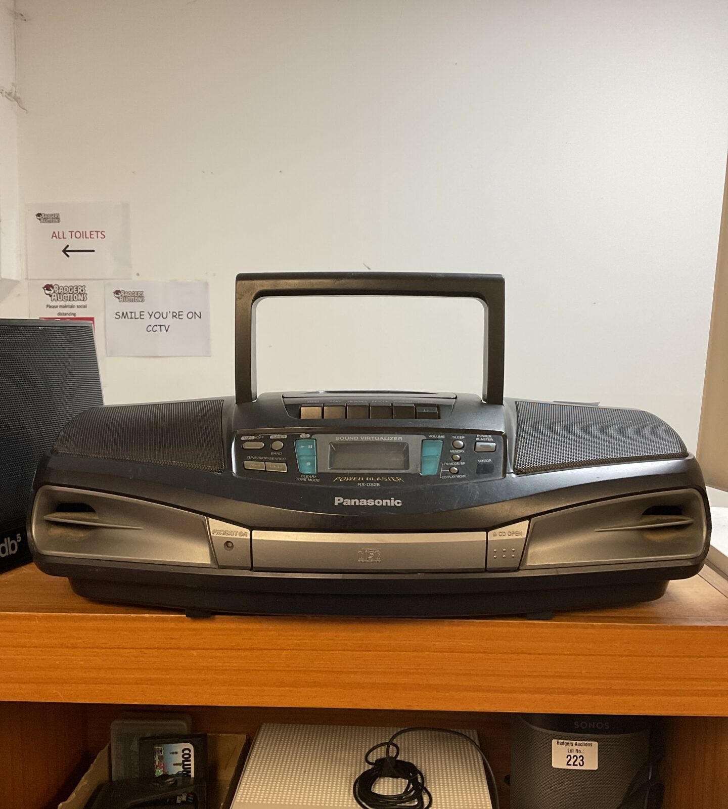 Panasonic rx-ds28 cd cassette boombox