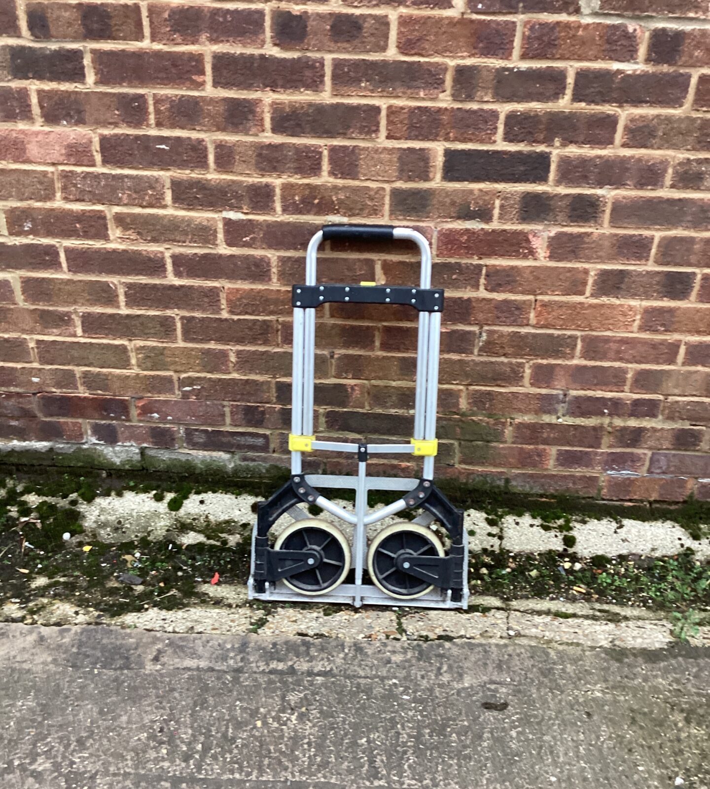 Aluminium folding trolley