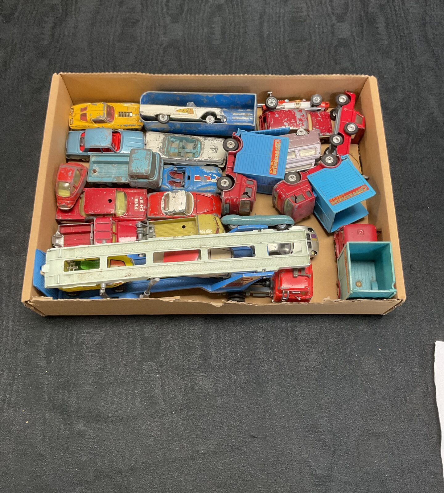 Box of mixed corgi models