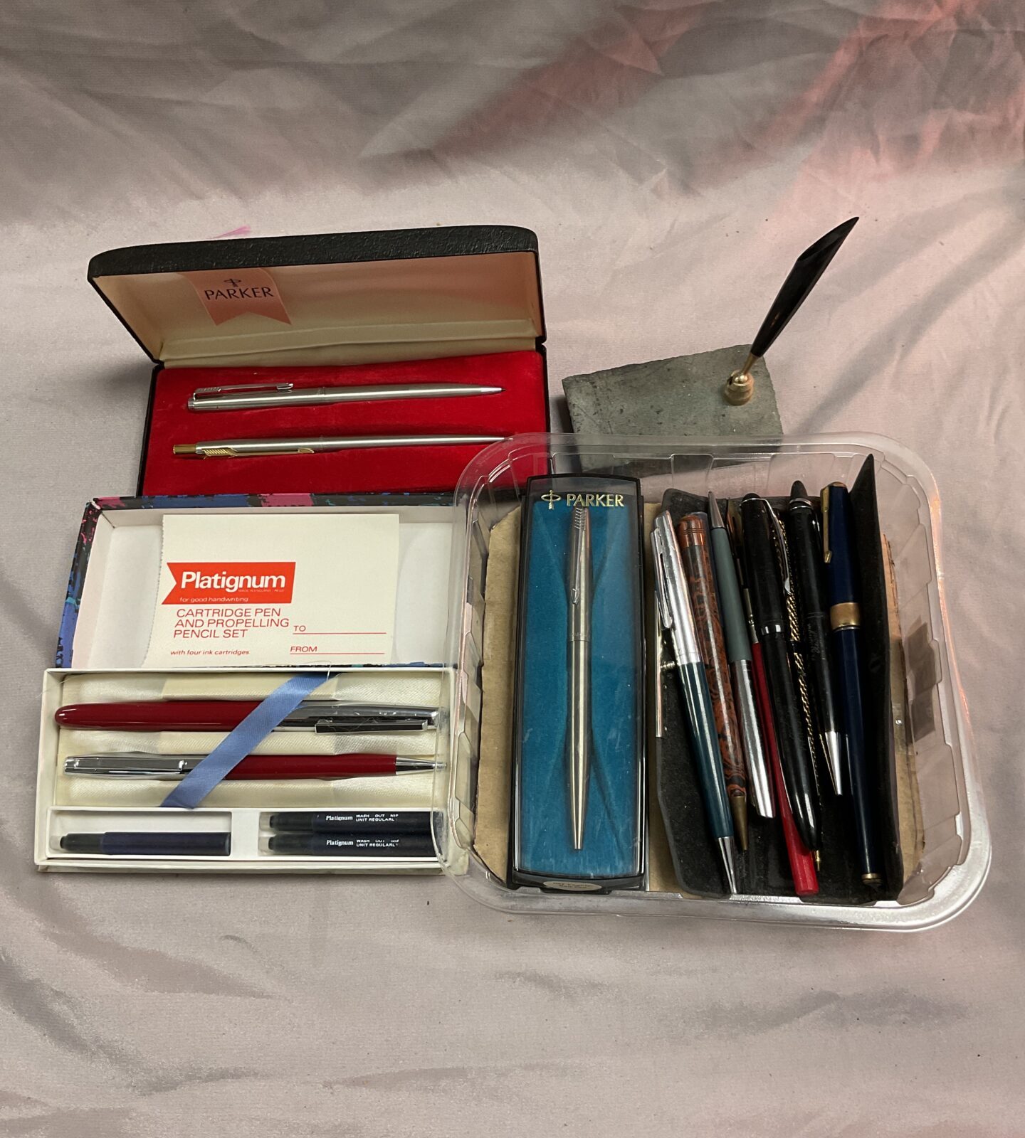 Collection of pens inc Parker