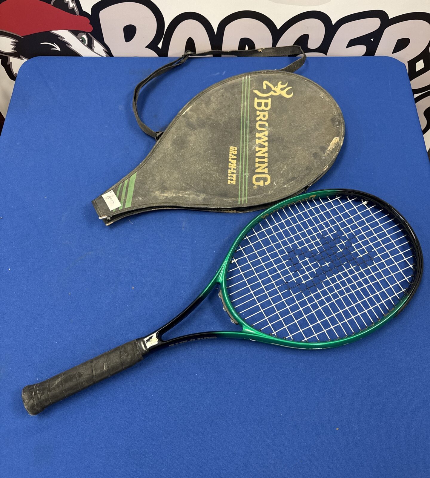 Browning graphlite tennis racket