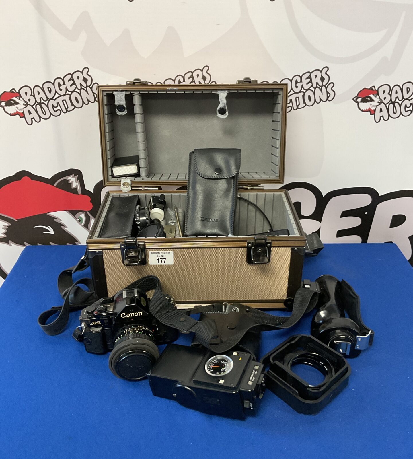 Canon a-1 35mm film camera with accessories