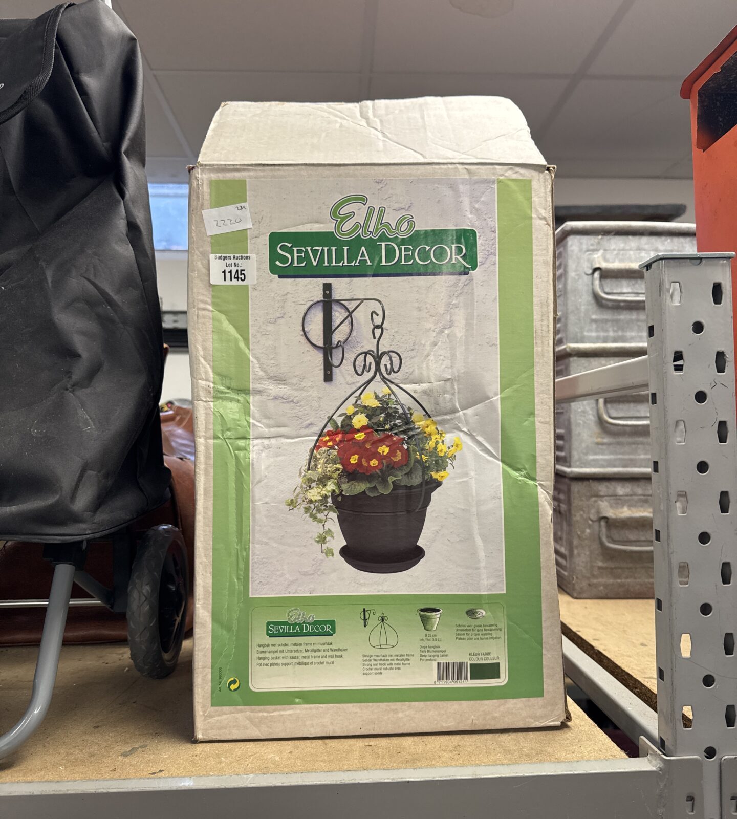 Elho sevilla decor garden hanging pot - appears new in box