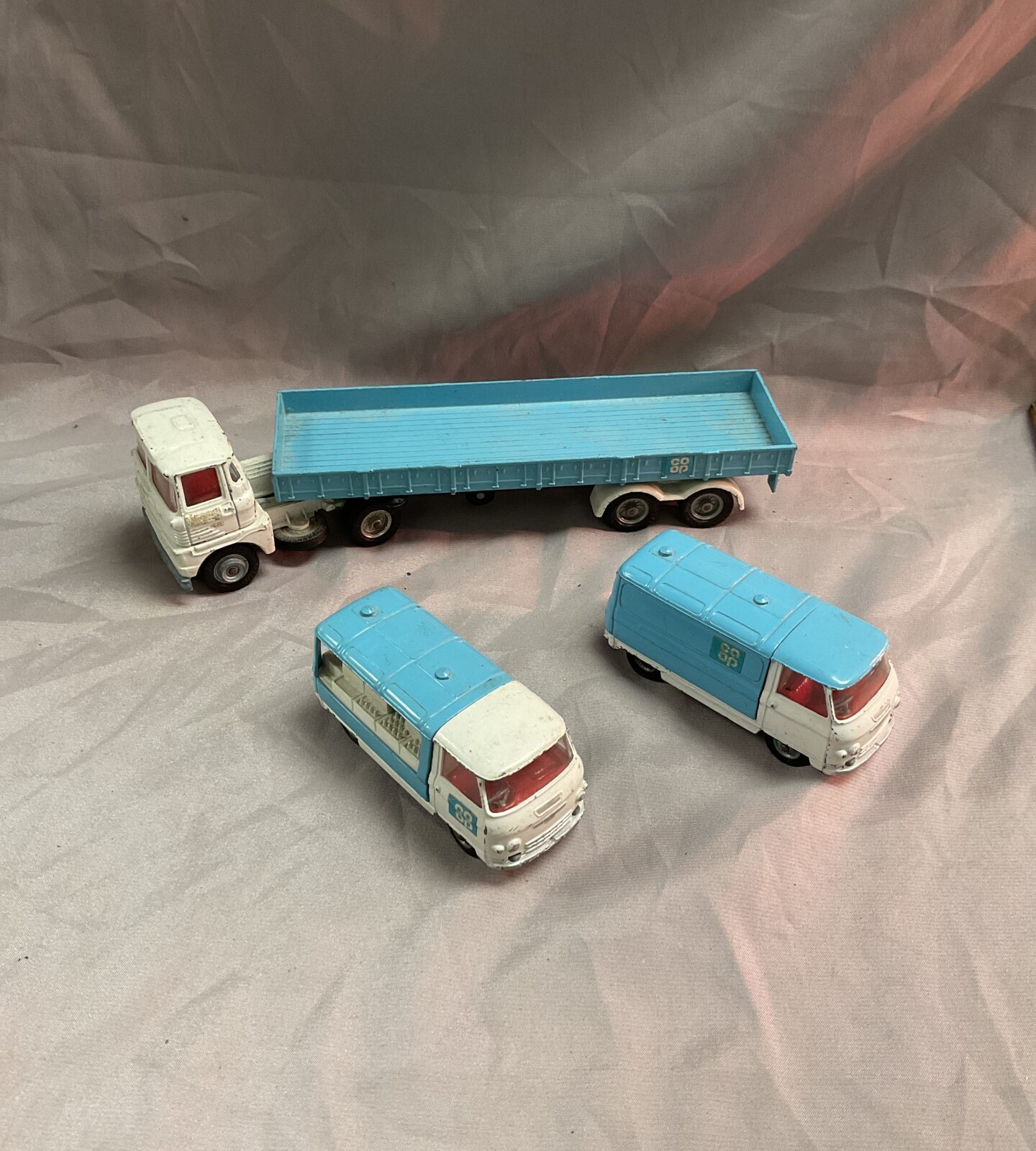 corgi major co op scammell articulated truck and two commercial vans