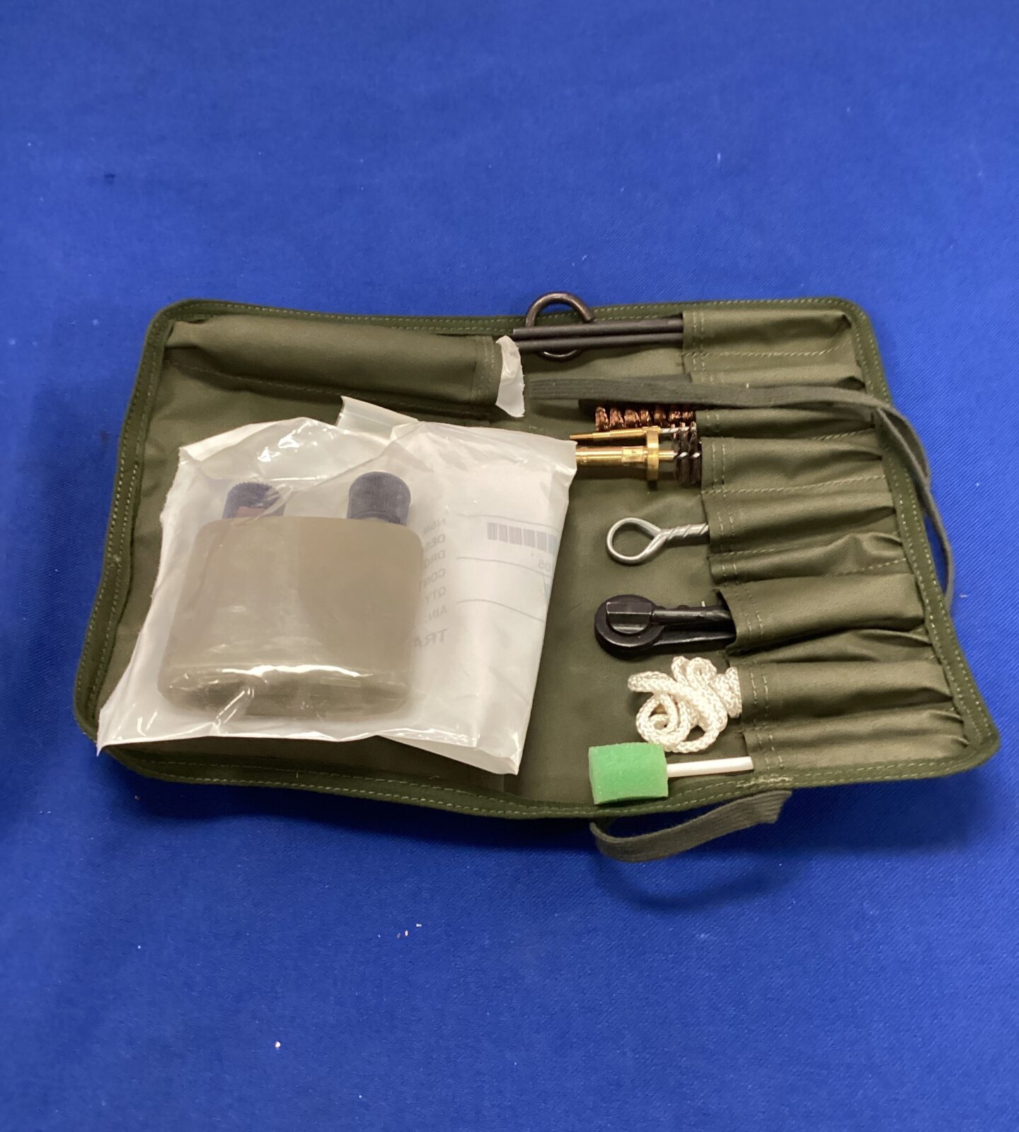 Unused British army SA80 gun cleaning kit