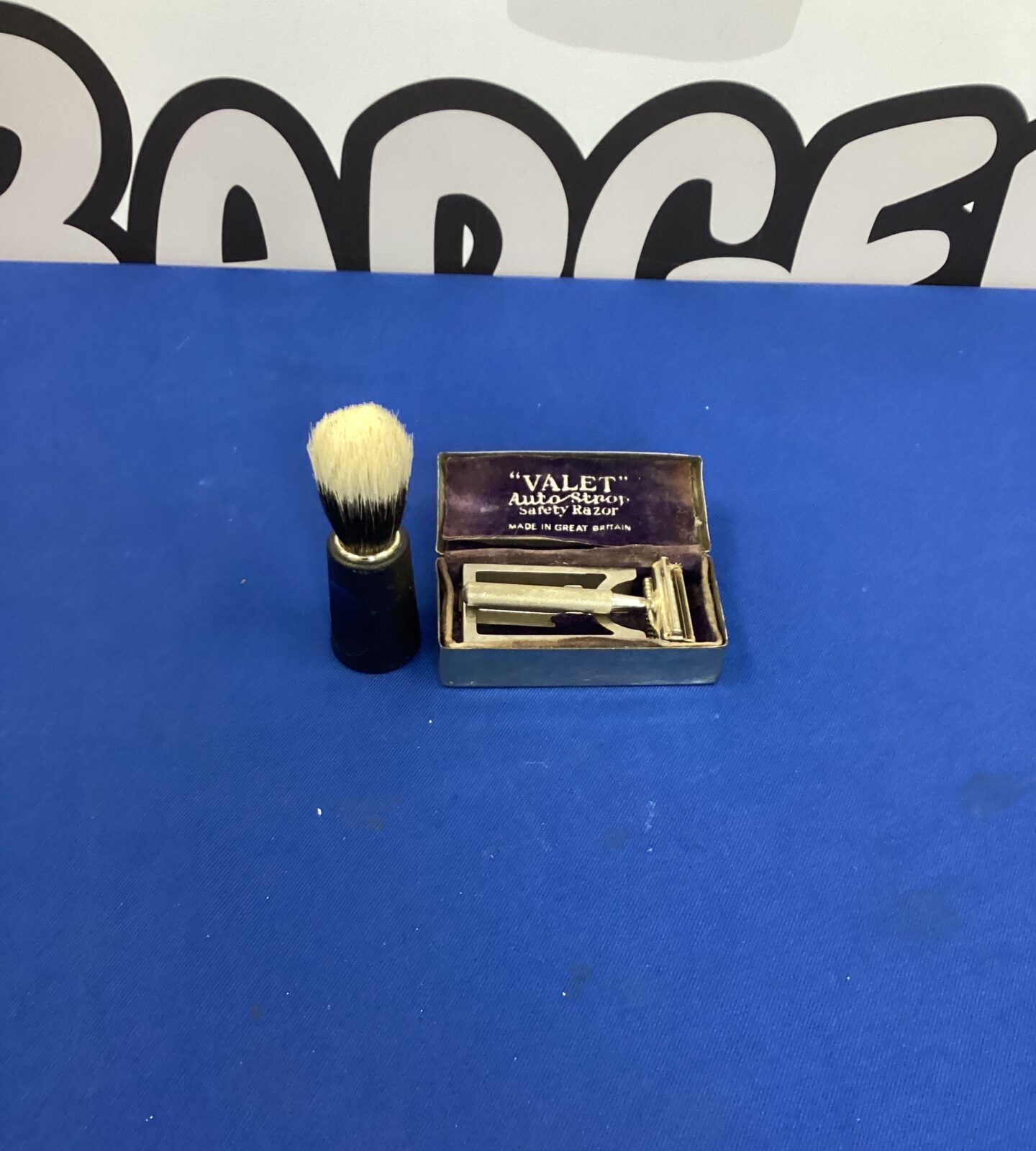 Vintage Valet Shaving Kit