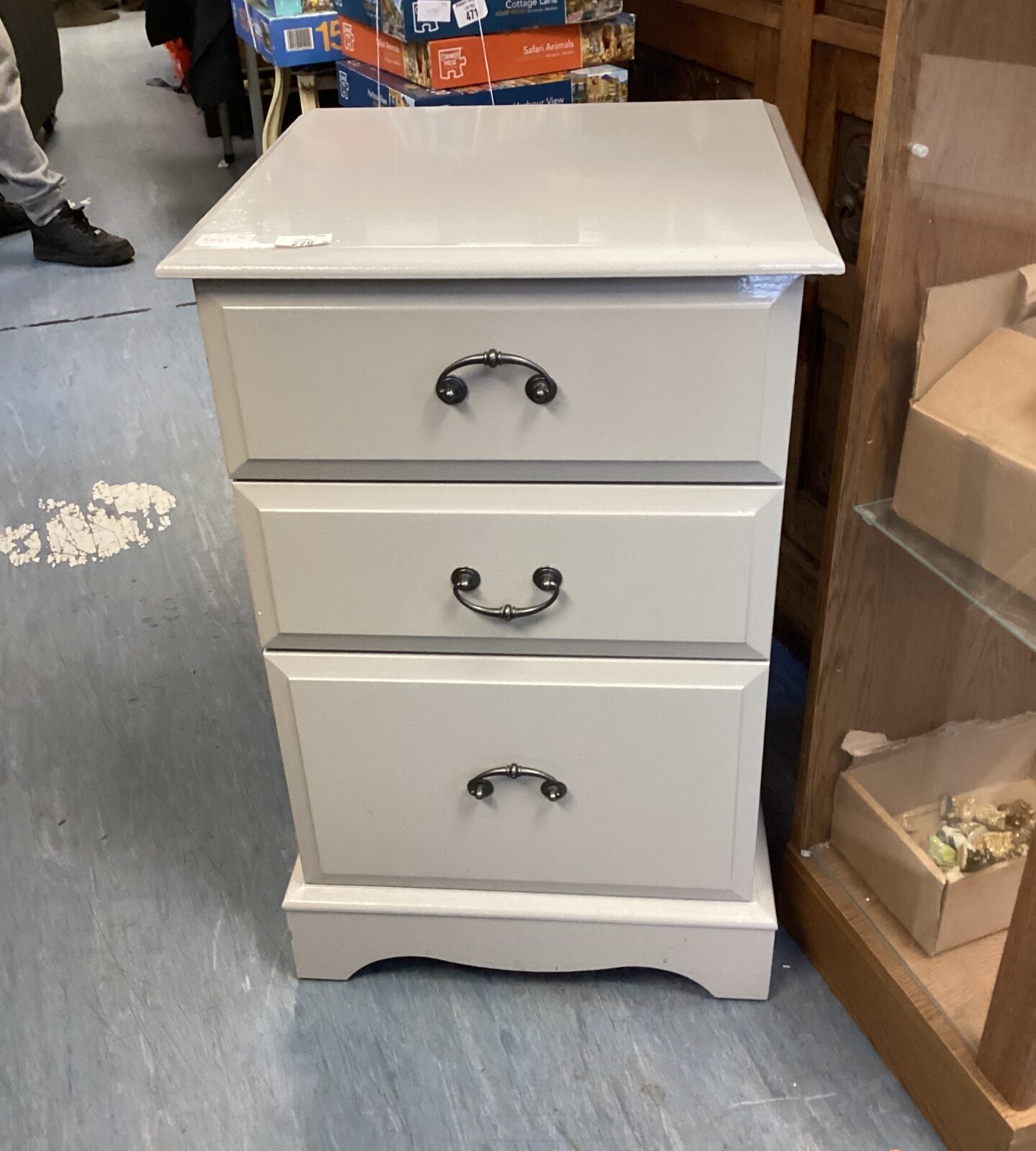 Morris furniture Co  Three Drawer Cabinet