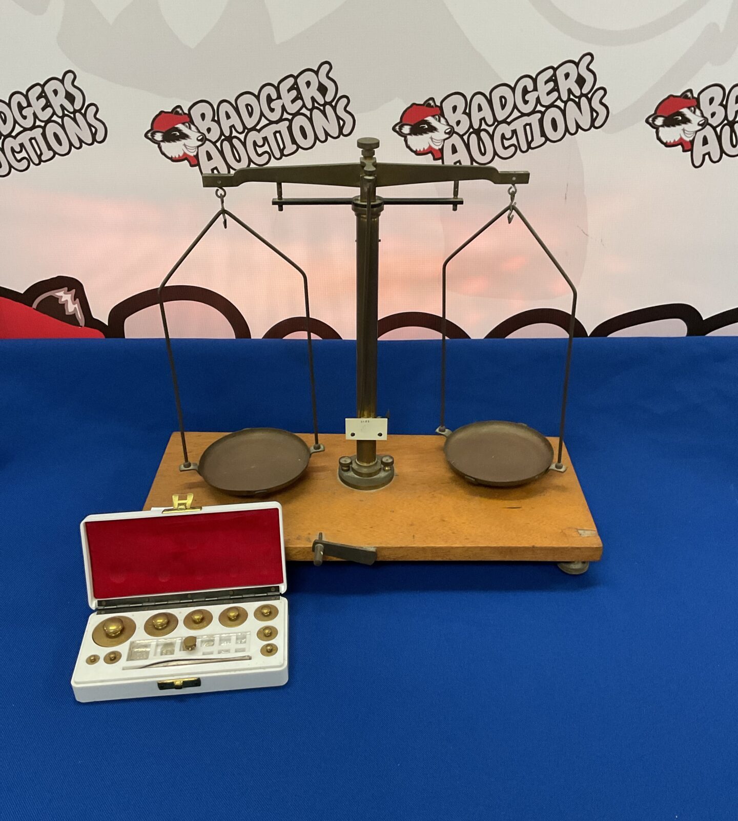 Vintage set of balance scales with set of gallenkamp weights