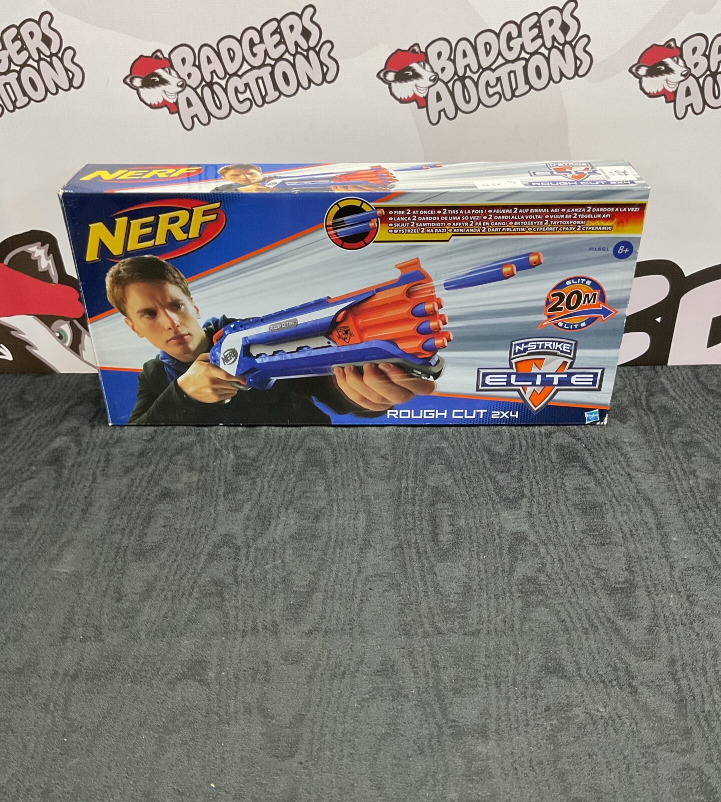 Nerf N-strike elite rough cut 2x4 toy gun boxed