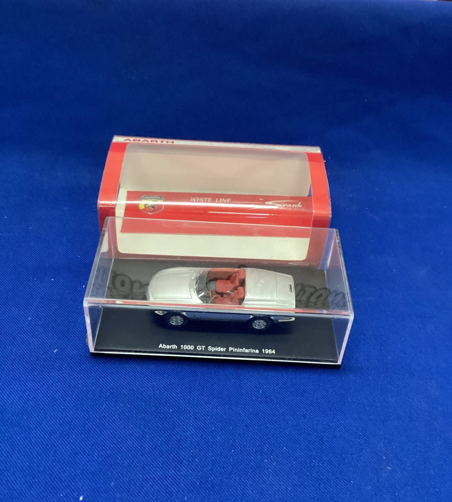 Miniax diecast model Abarth 1000 GT Spider Pininfarina 1964