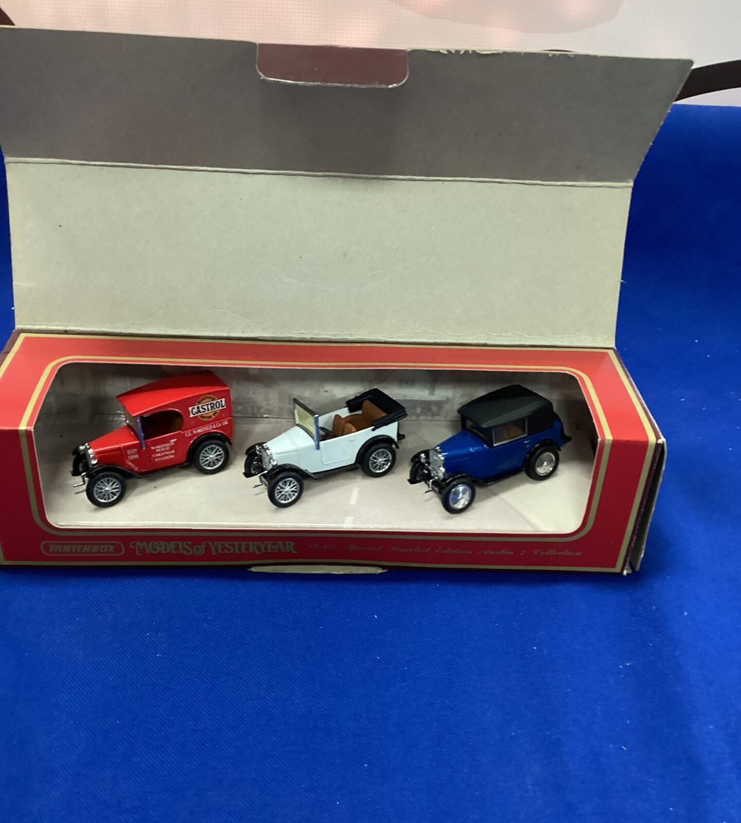 Matchbox Models of Yesteryear set of Three cars from 1928 in box