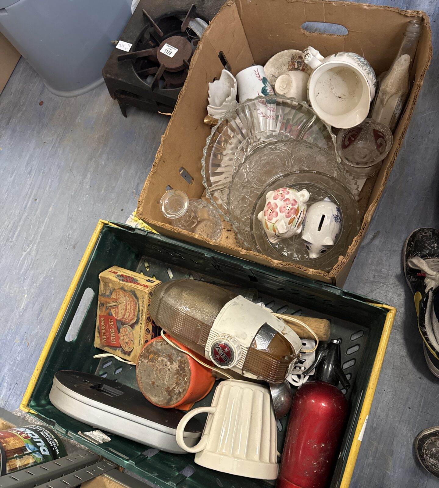 Two trays of mixed house clearance items
