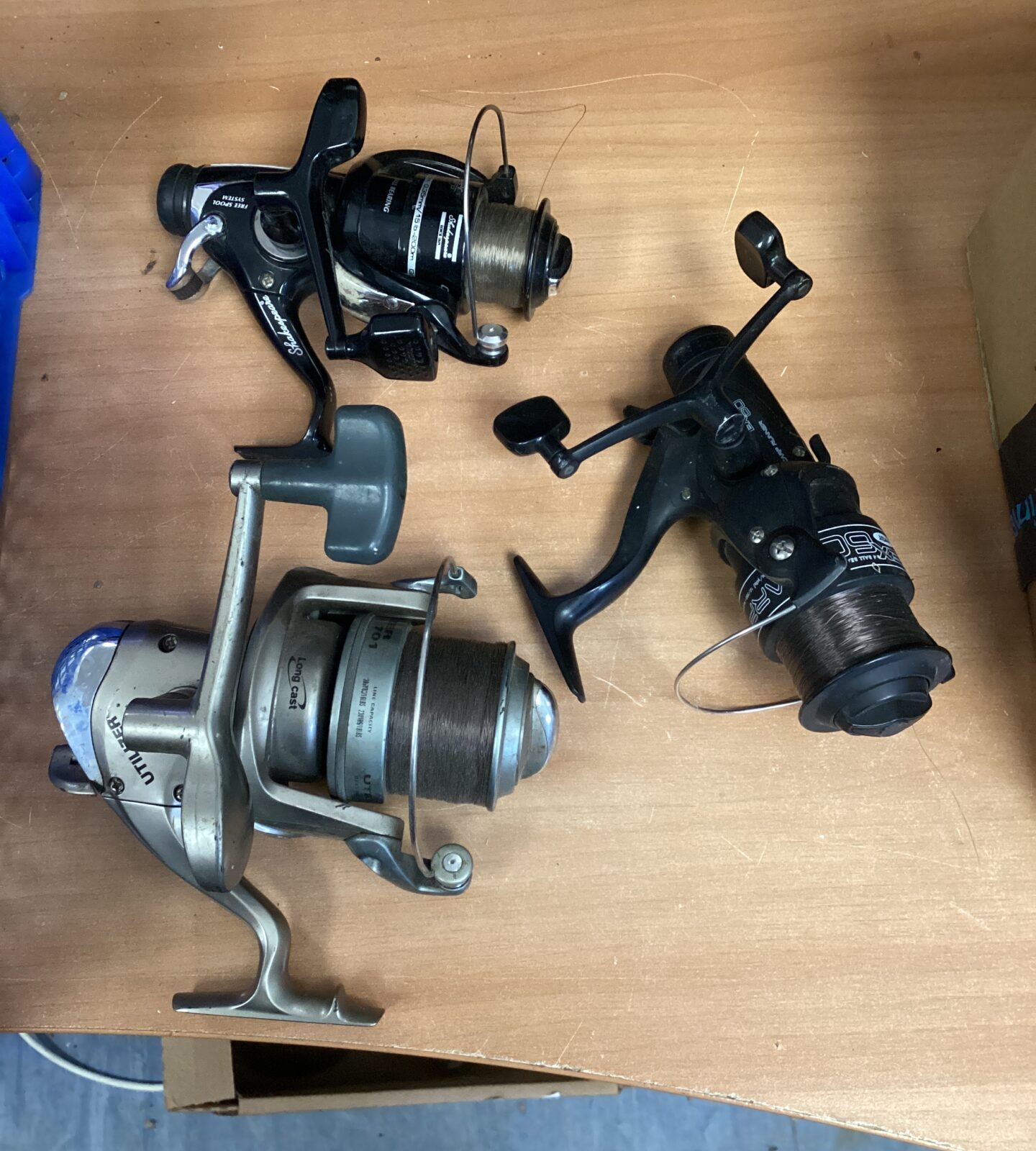 3 Fixed Spool Fishing Reels