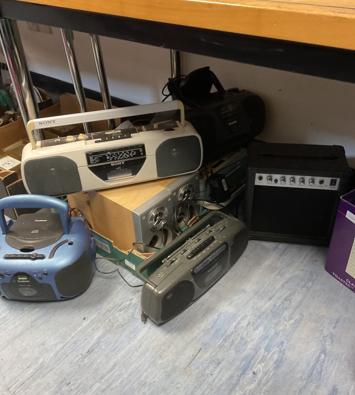 Large lot of radios including sony & amstrad