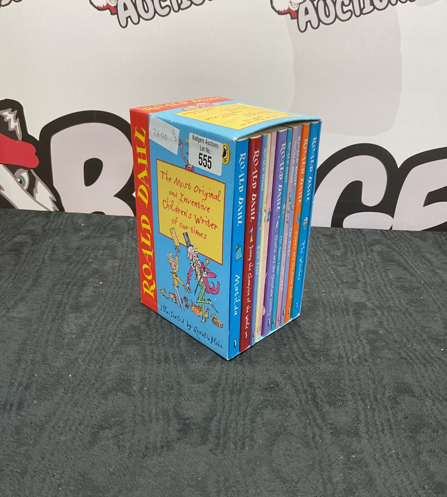 Collection of Puffin Roald Dahl childrens books