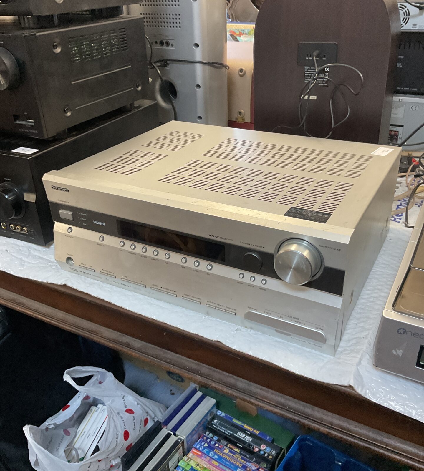 Onkyo tx-sr605 av receiver