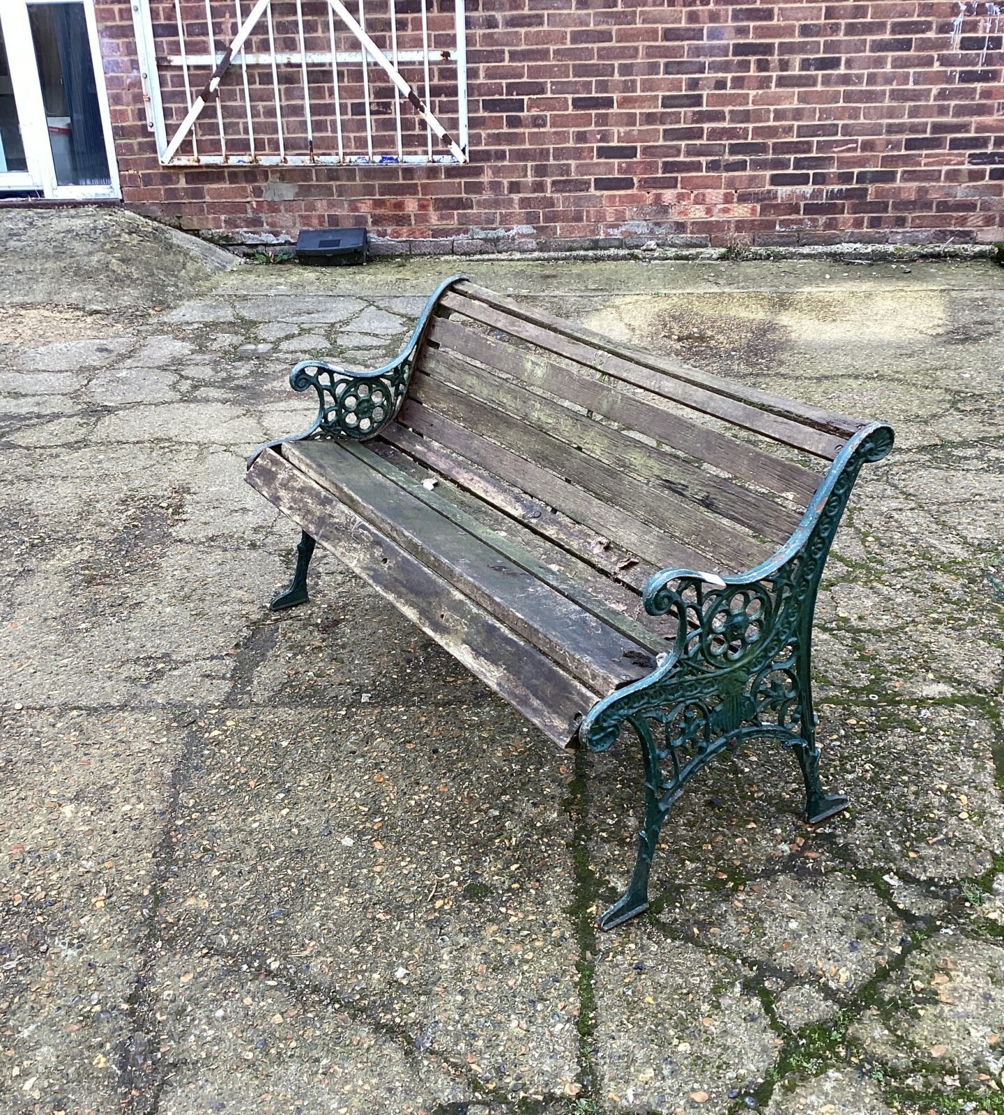 Wrought iron garden Bench