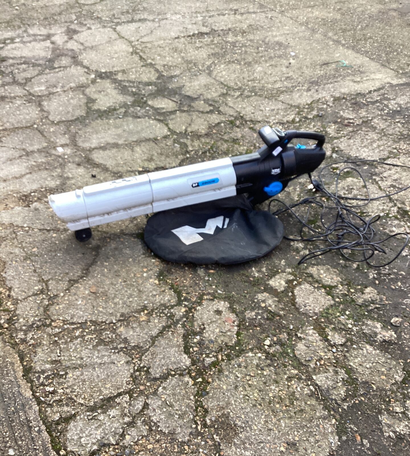 Mac Allister 2800 Lawn vac