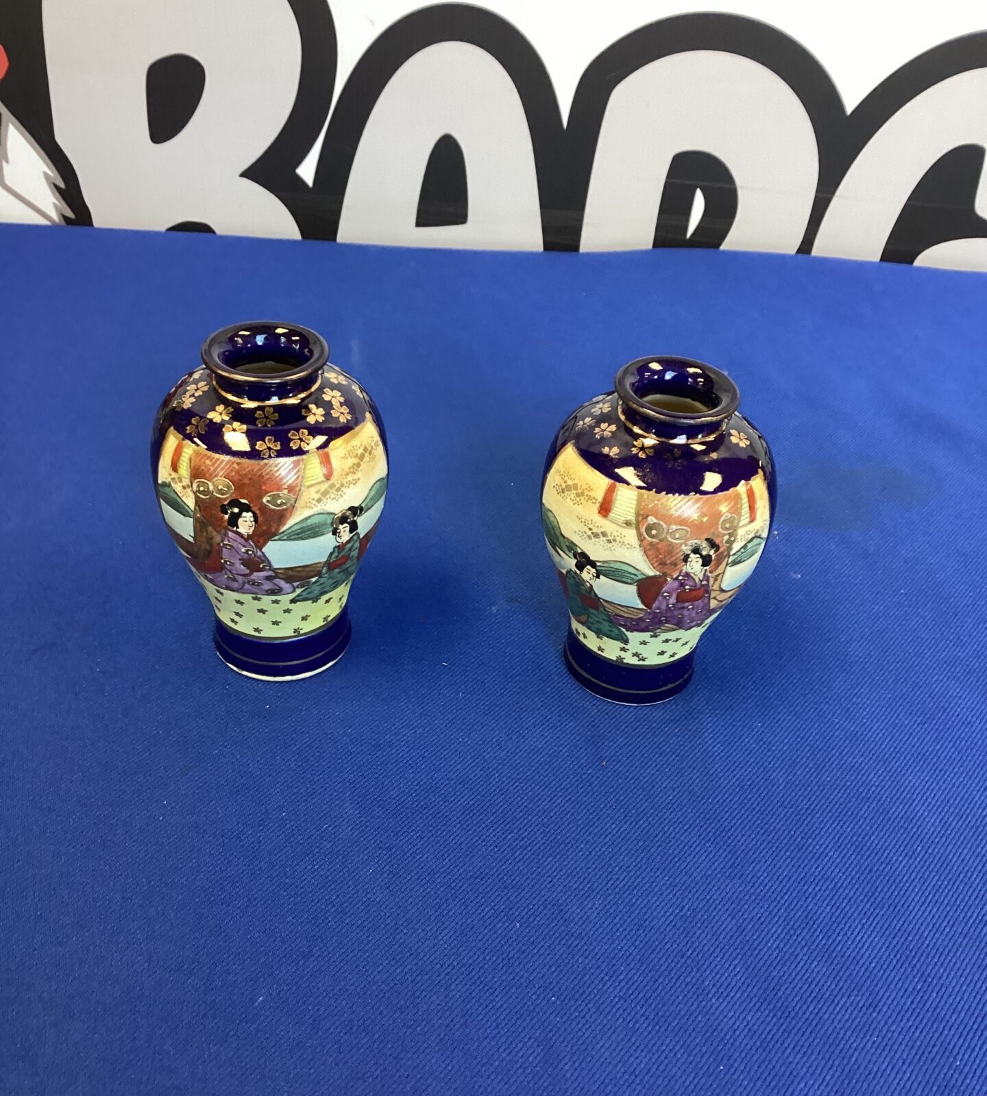 Two small Japanese satsuma vases