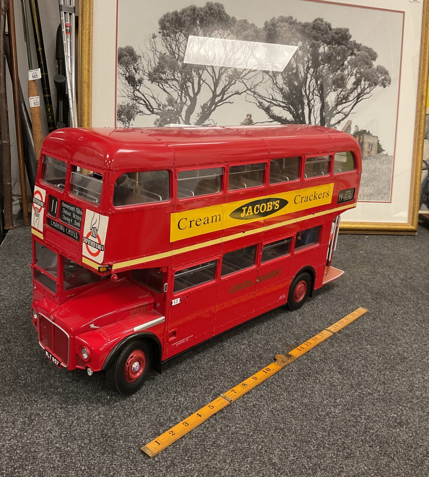 Hachette Routemaster Scale 1:12 L 670mm W 203mm H 356mm