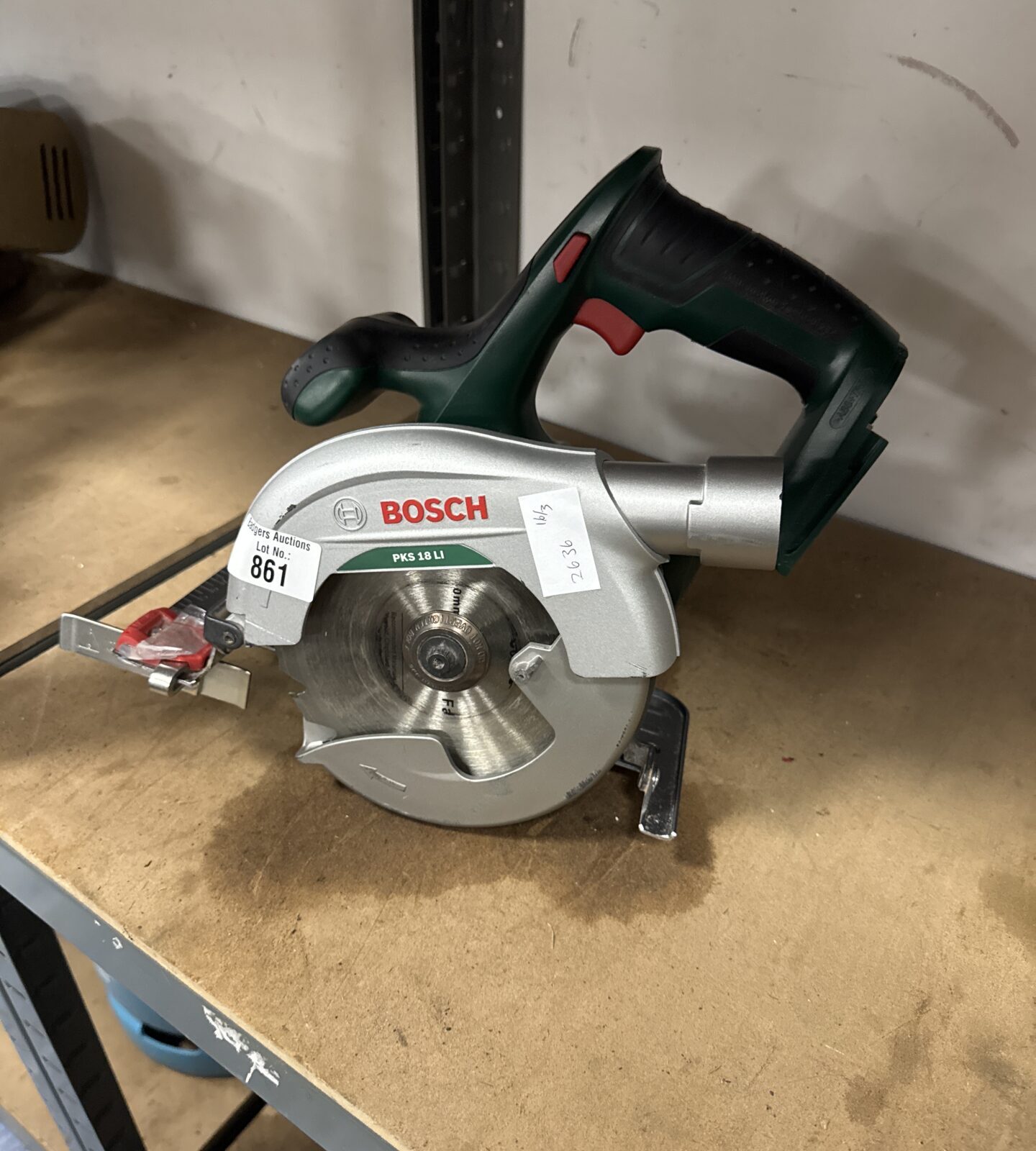 Bosch pks 18 LI cordless circular saw body only - no battery etc, untested