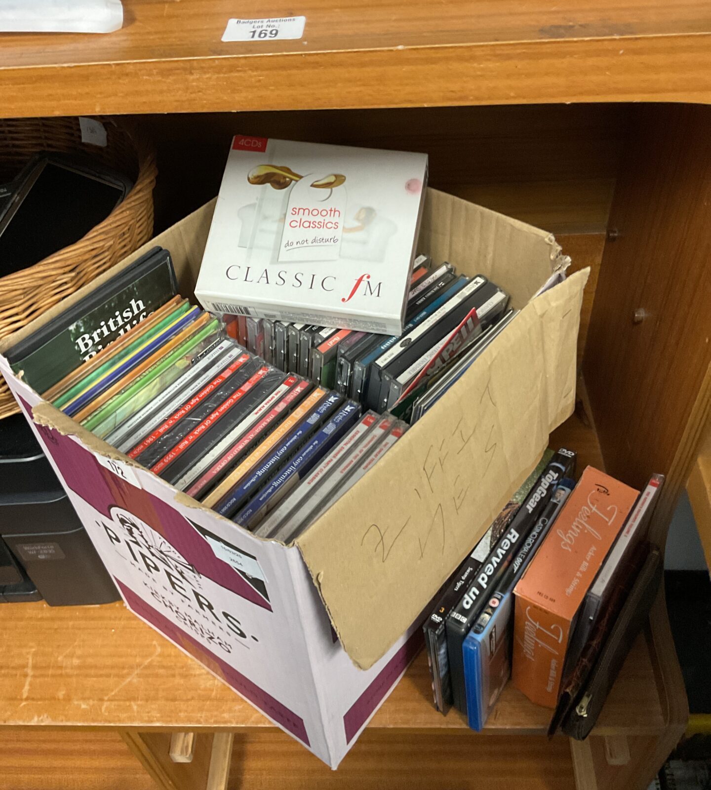 Box of music cds inc classical fm boxset