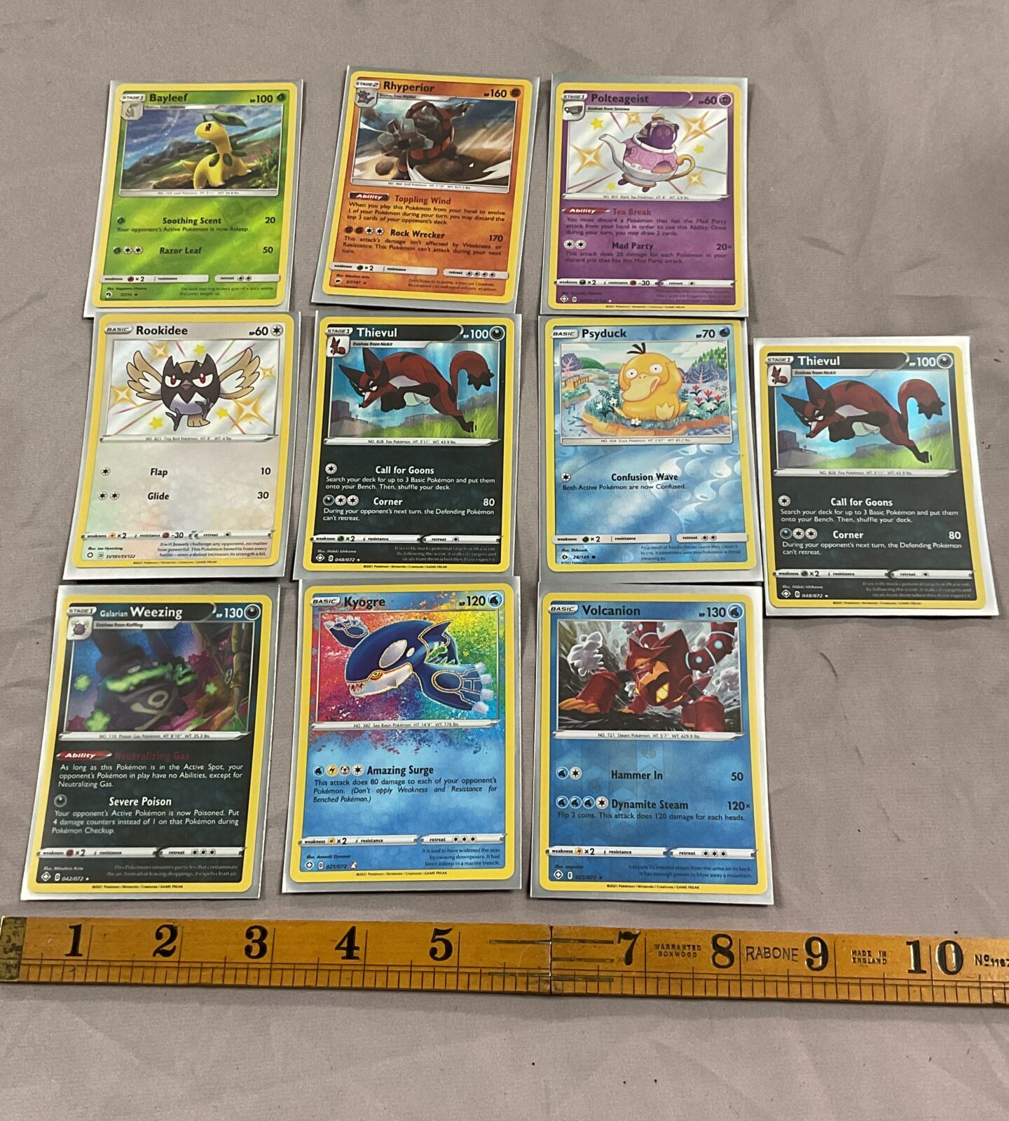 Ten Pokemon holo’s cards