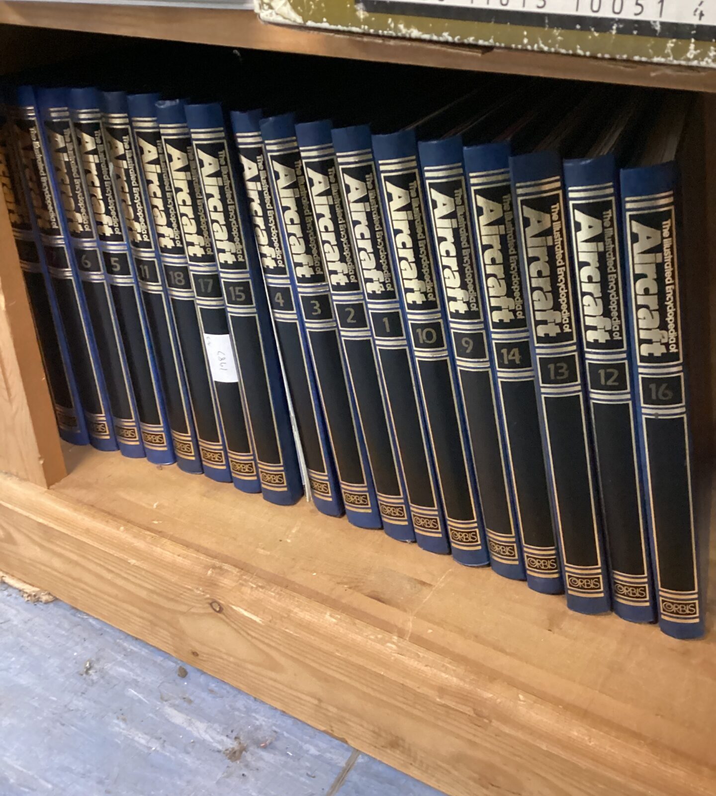 18 volumes of aircraft magazines