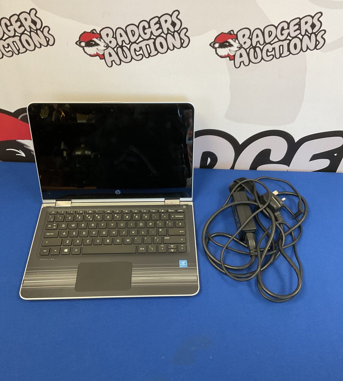 Hp pavillion x360 laptop with charger