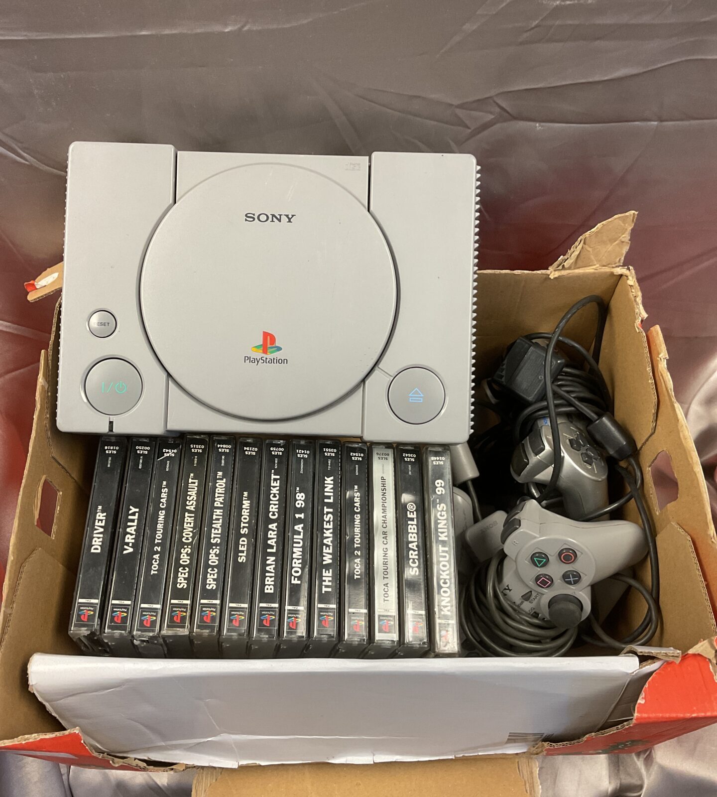 Sony PlayStation 1 ps1 console bundle with 13 games