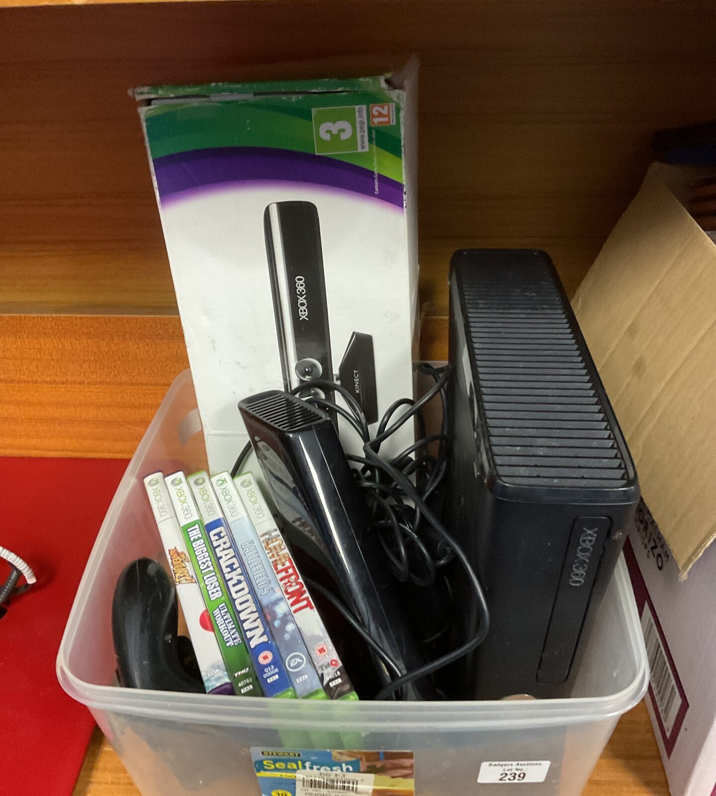 Microsoft xbox 360 console with games & kinect