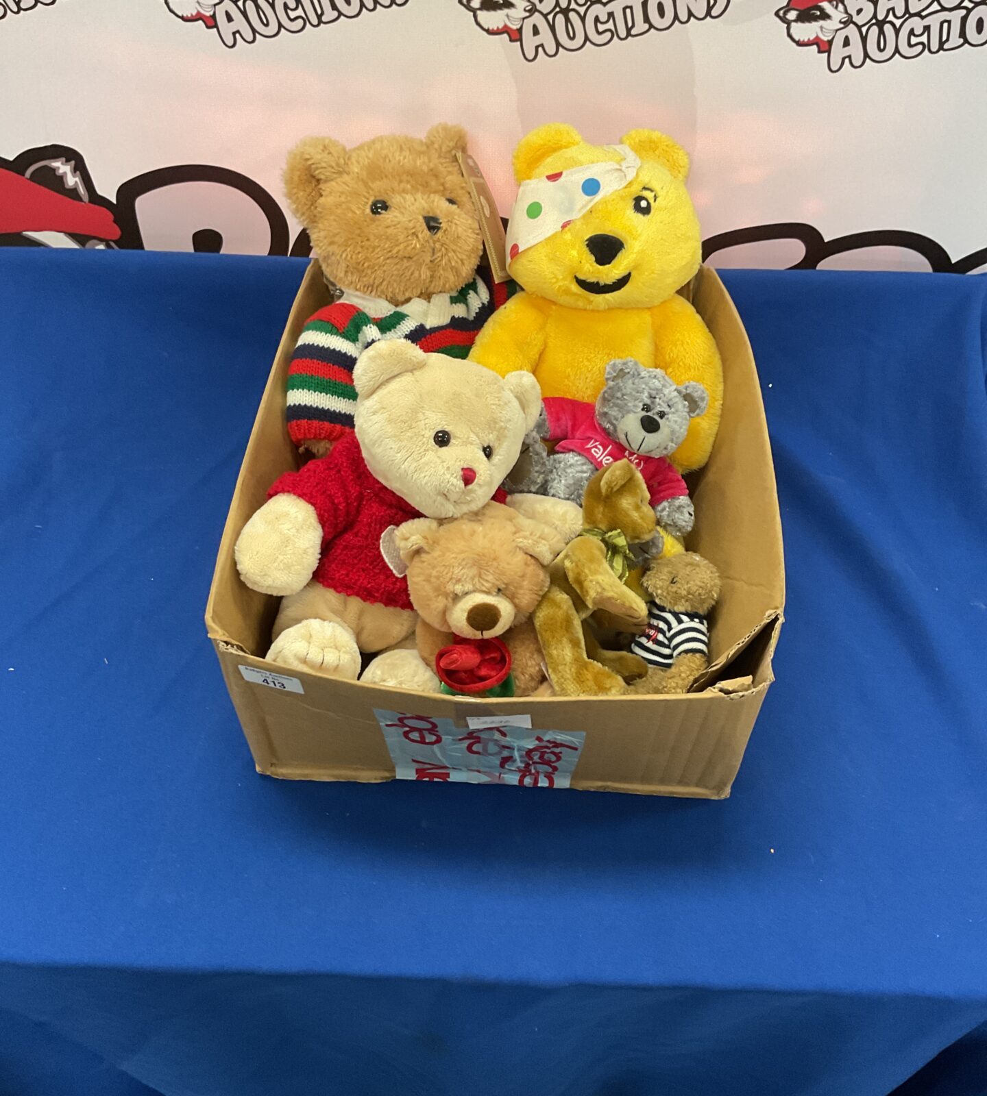 Box of childrens teddy bears inc pugsy bear