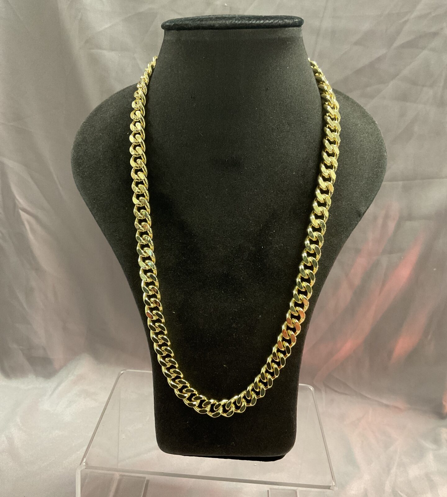 Gold colour 20” curb chain necklace