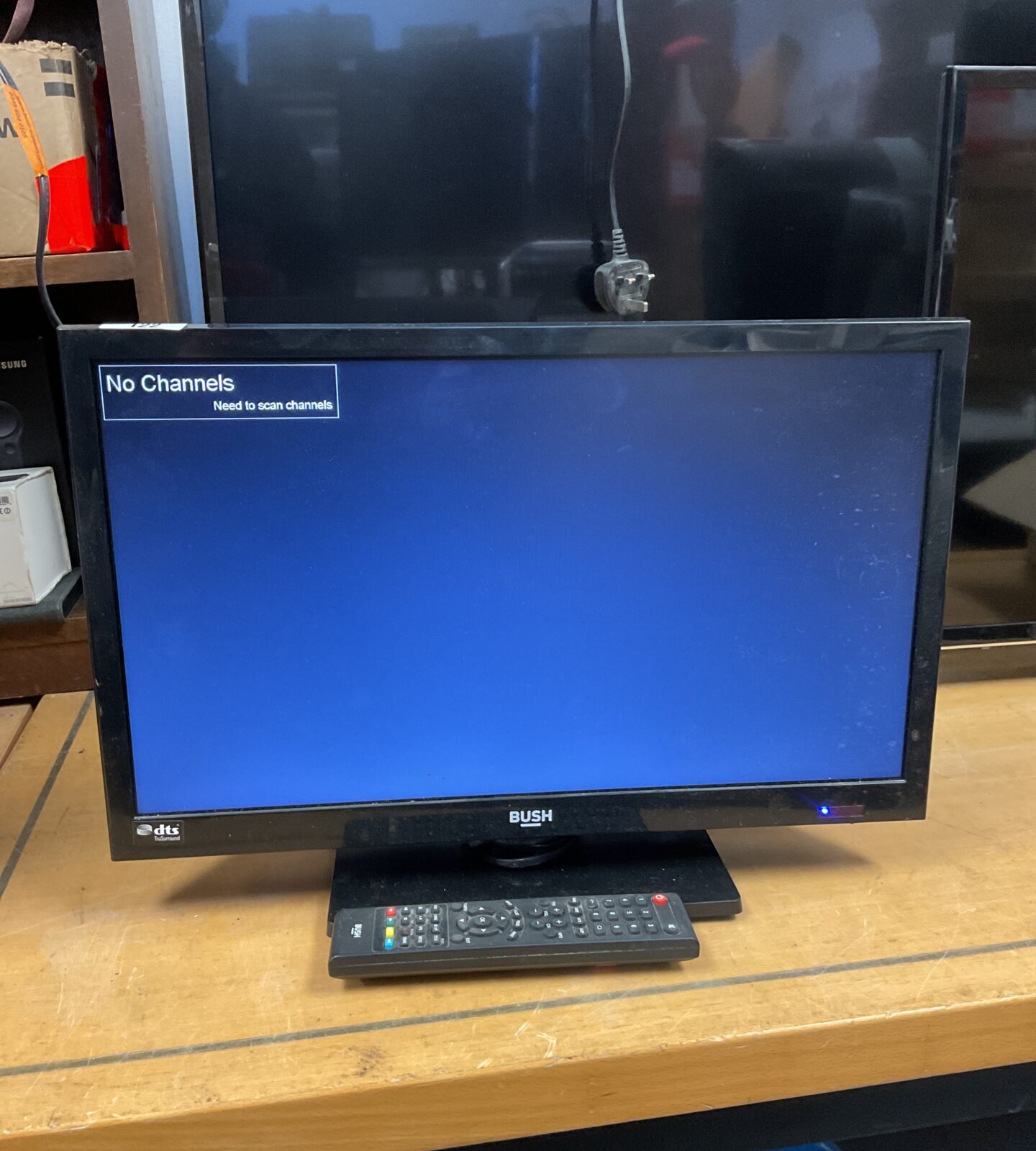 Bush 19” hd led tv working with remote