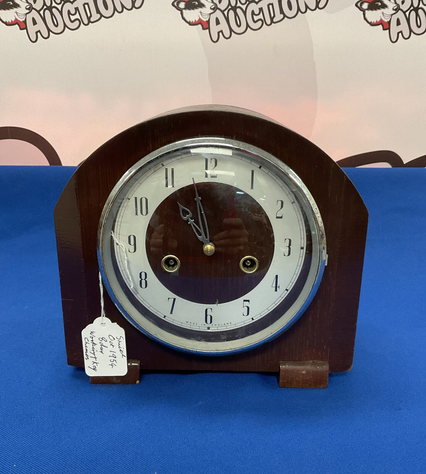 october 1954 Smiths chiming mantle clock working with key