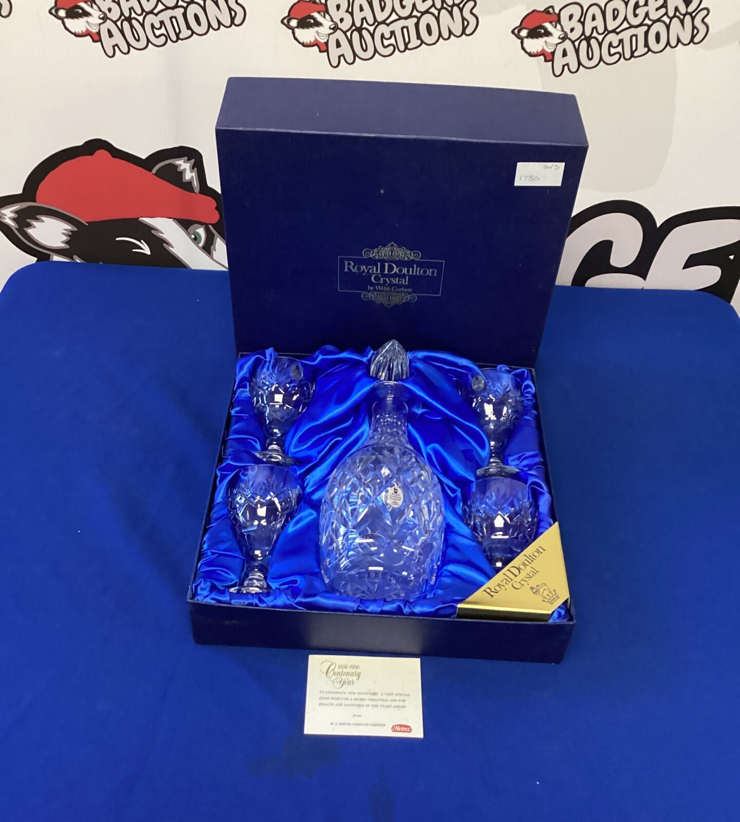 Royal Doulton Crystal Decanter and Glasses in presentation casev