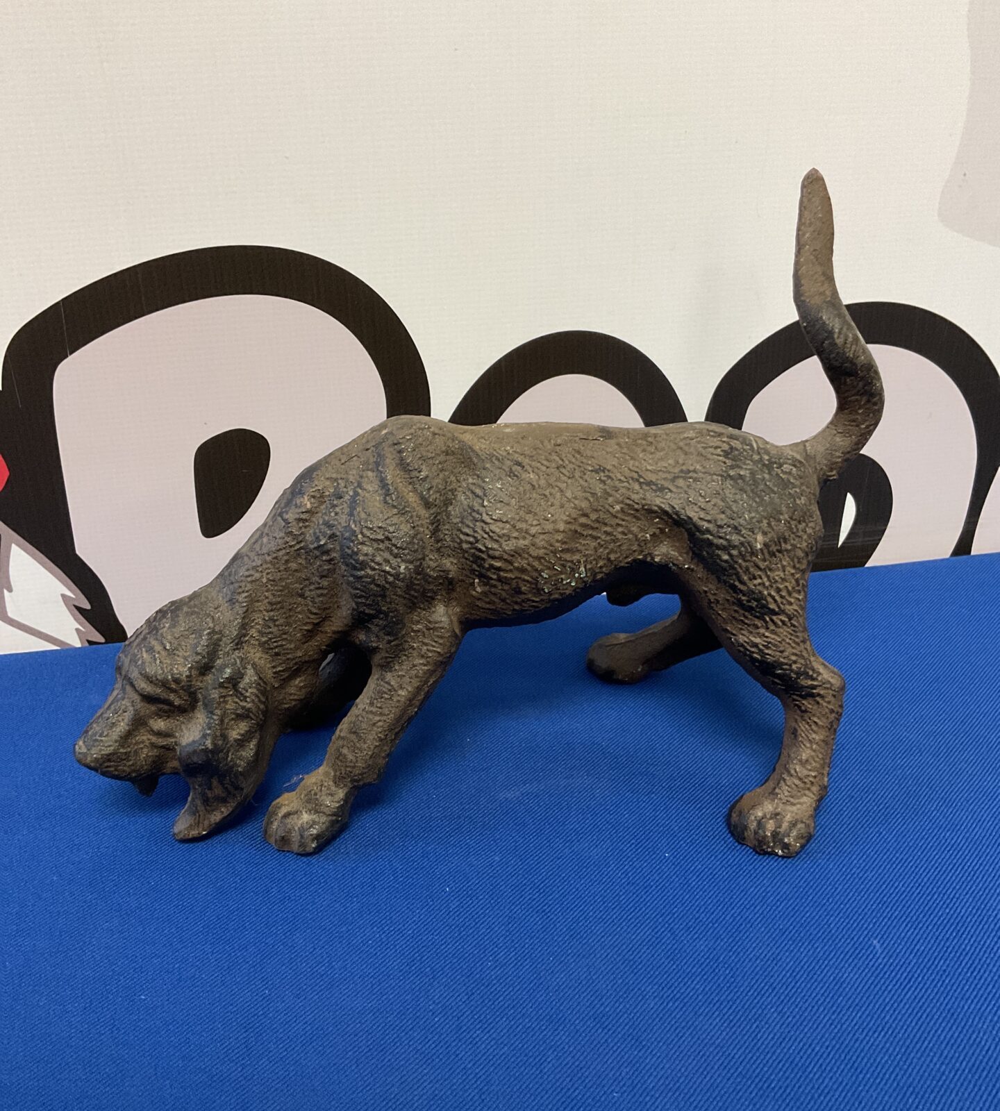 Antique cast iron blood hound doorstop