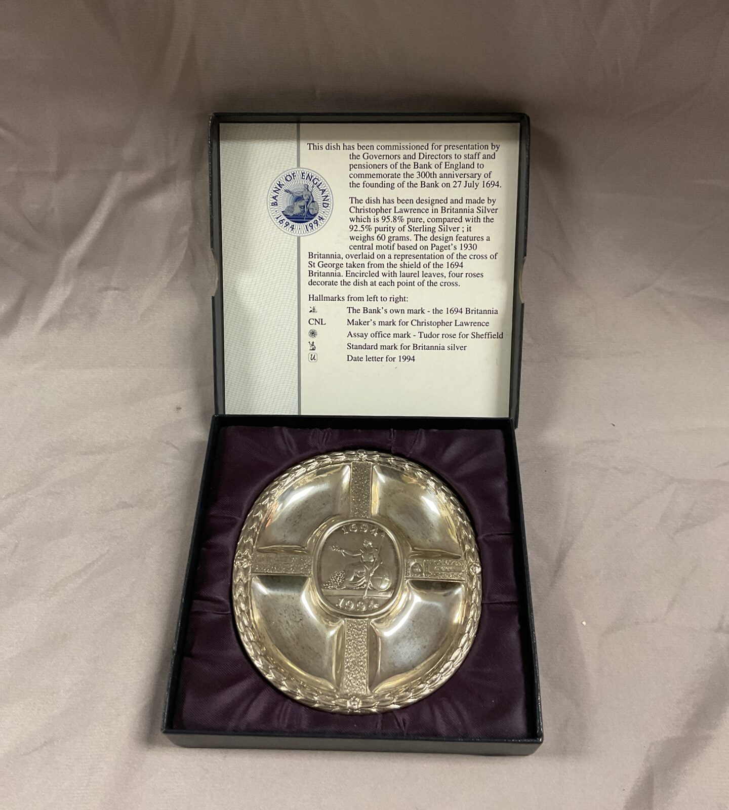Bank of England Brittania 9.58%Silver Commemoration dish 1694 -1994 60g - Image 2