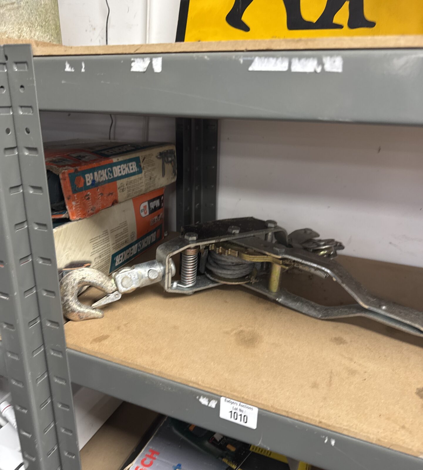 Large steel cable trailer winch