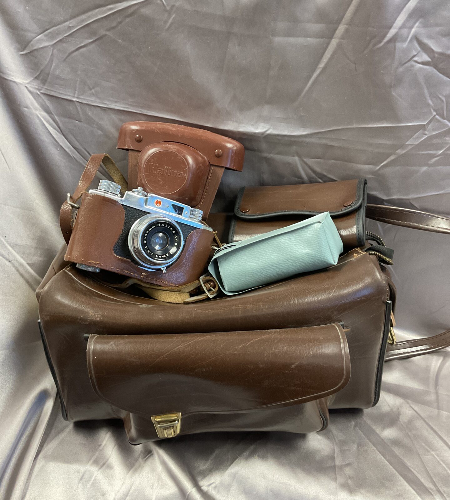 Vintage halina anastigmat camera with leather bag & accessories