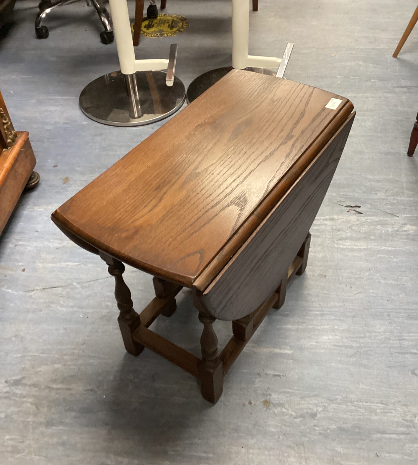 Vintage Oak drop leaf coffee table
