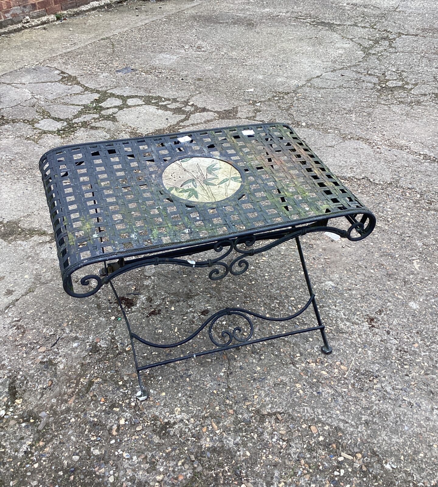 Metal Garden Low table