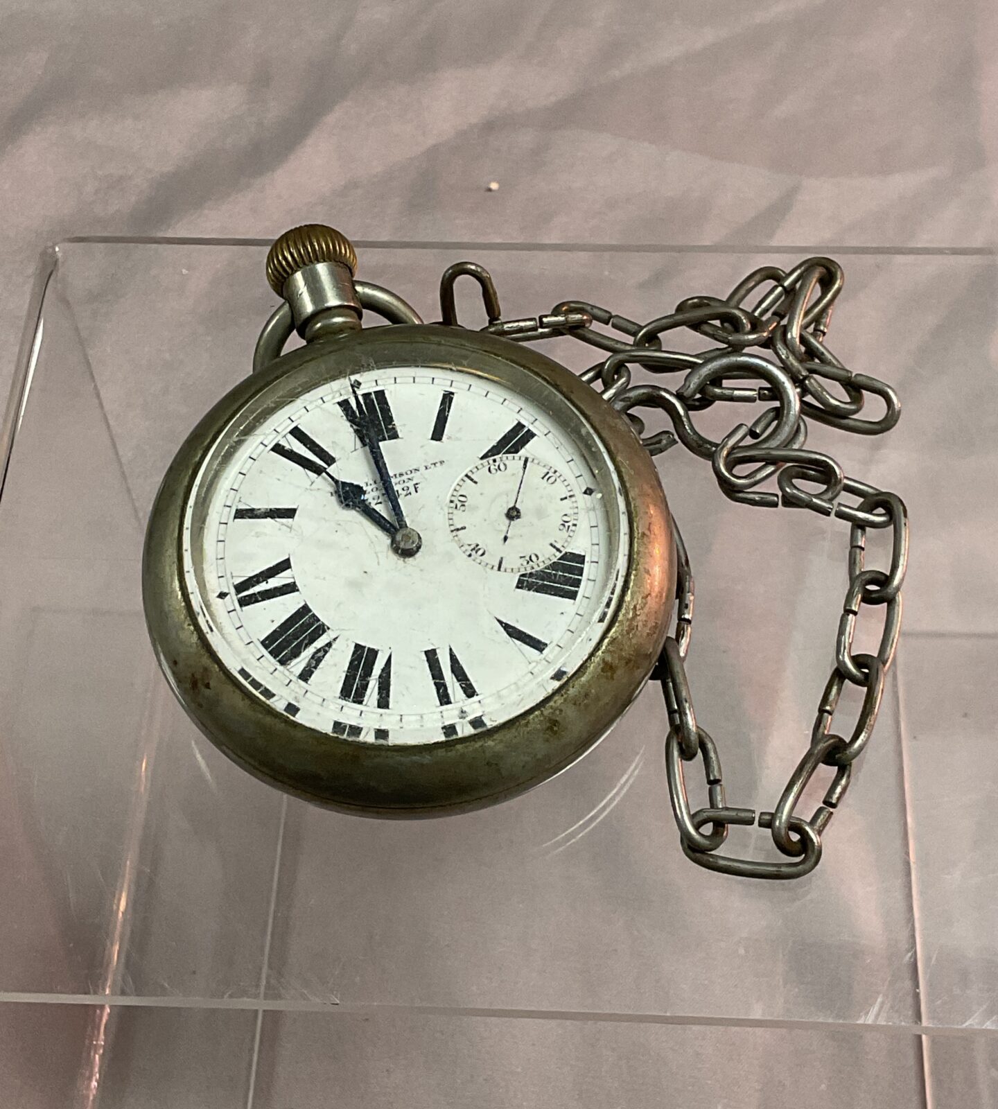 Military pocket watch not working