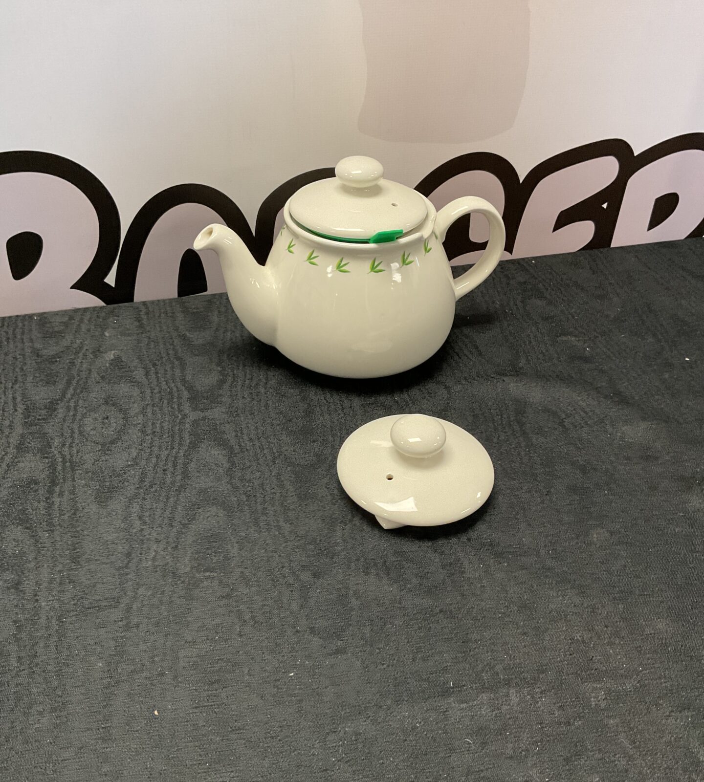 Pg tips teapot with extra lid