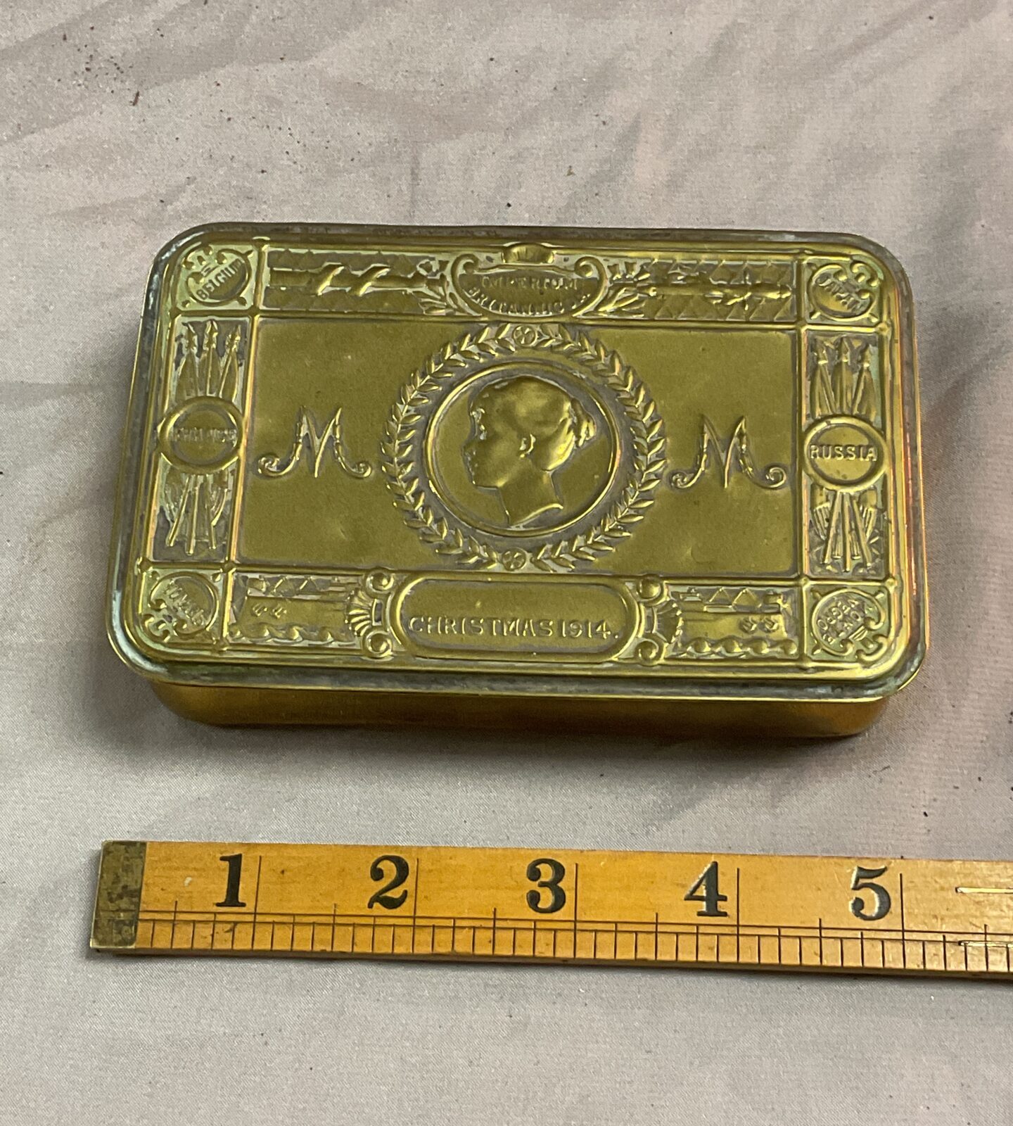 WW1 Christmas 1914 Queen Mary Brass Gift Tin